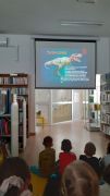 lekcja w bibliotece